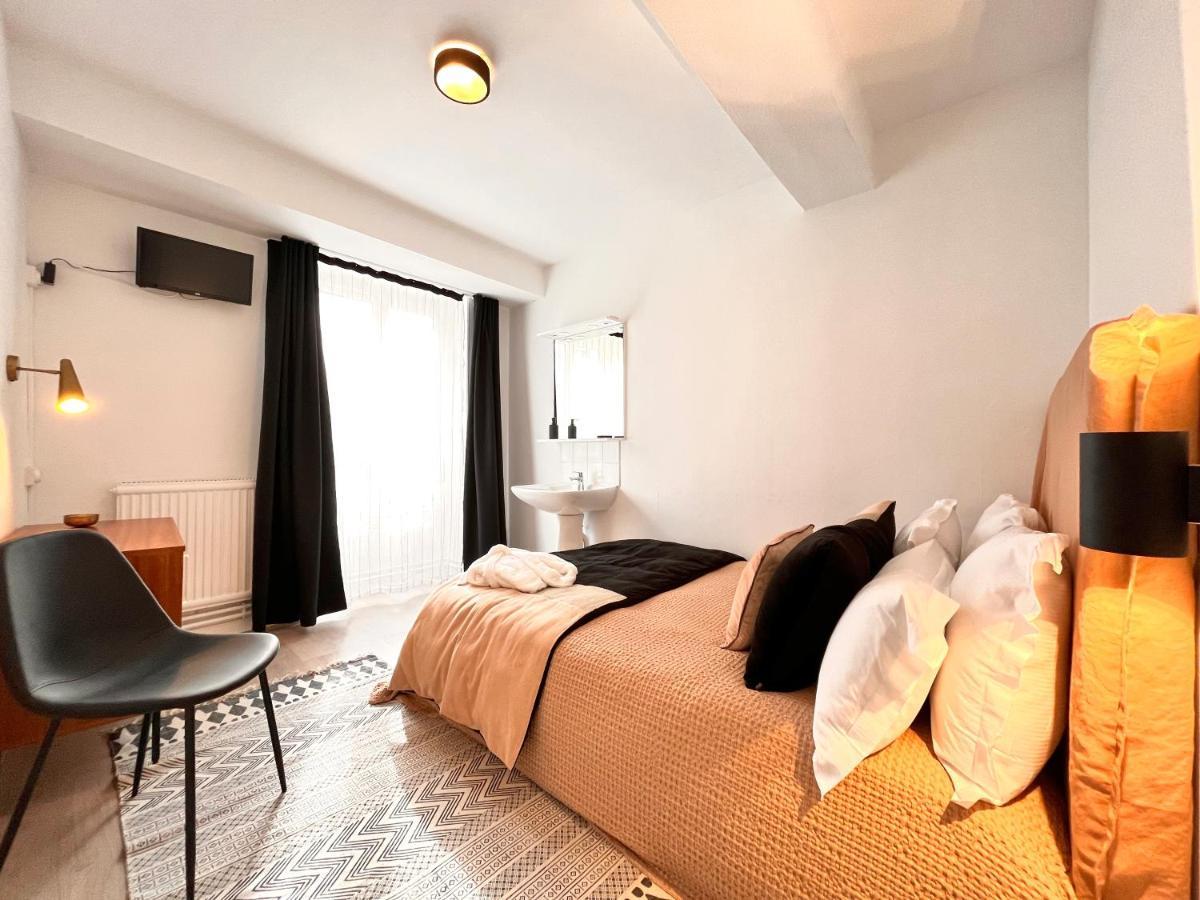 Hotel Du Commerce Cluny Kültér fotó