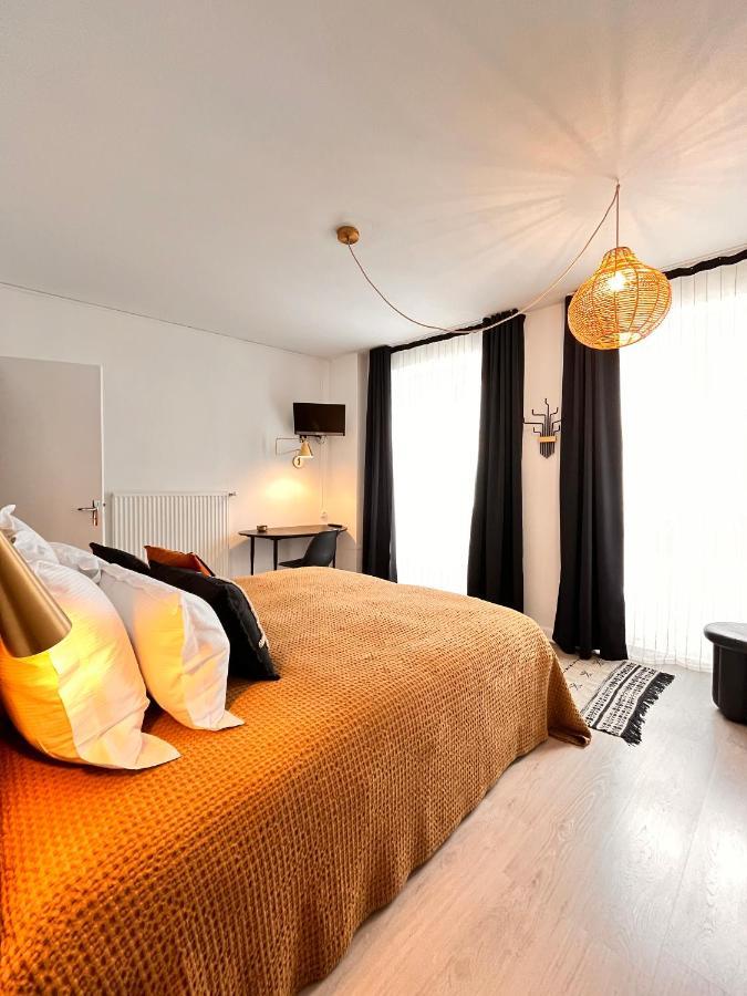 Hotel Du Commerce Cluny Kültér fotó