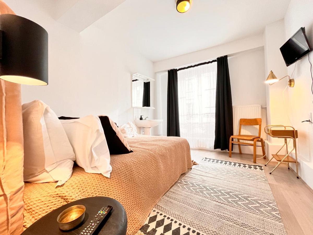 Hotel Du Commerce Cluny Kültér fotó