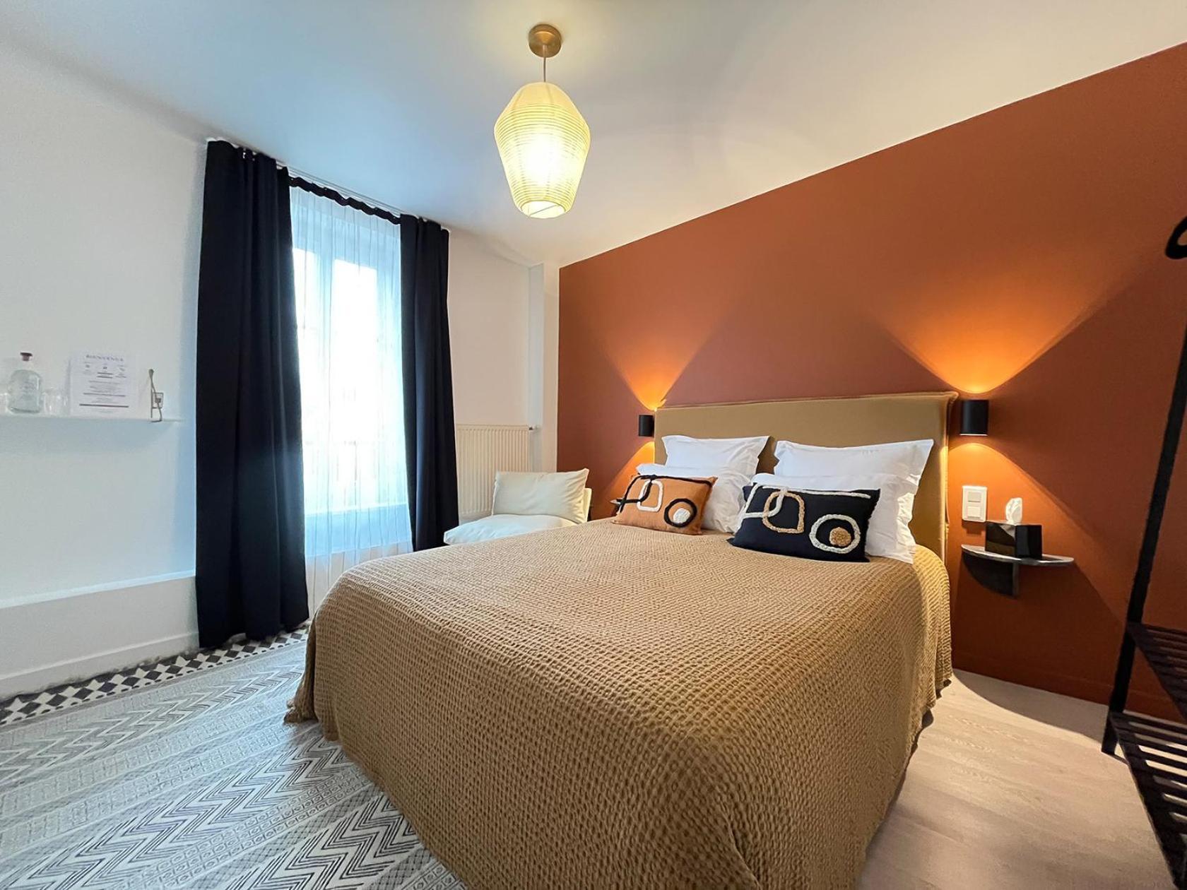 Hotel Du Commerce Cluny Kültér fotó